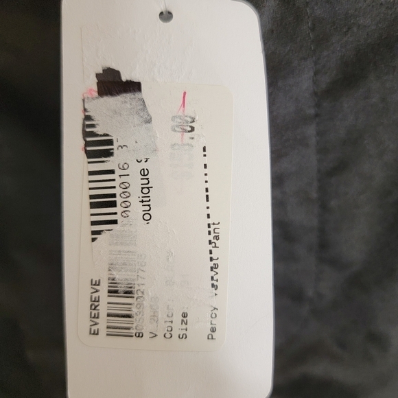 NWT Evereve Level 99 | High Rise Black Velvet Flared Leg Pants Size 31 - Picture 3 of 6